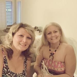 Meet your Posher, Denise